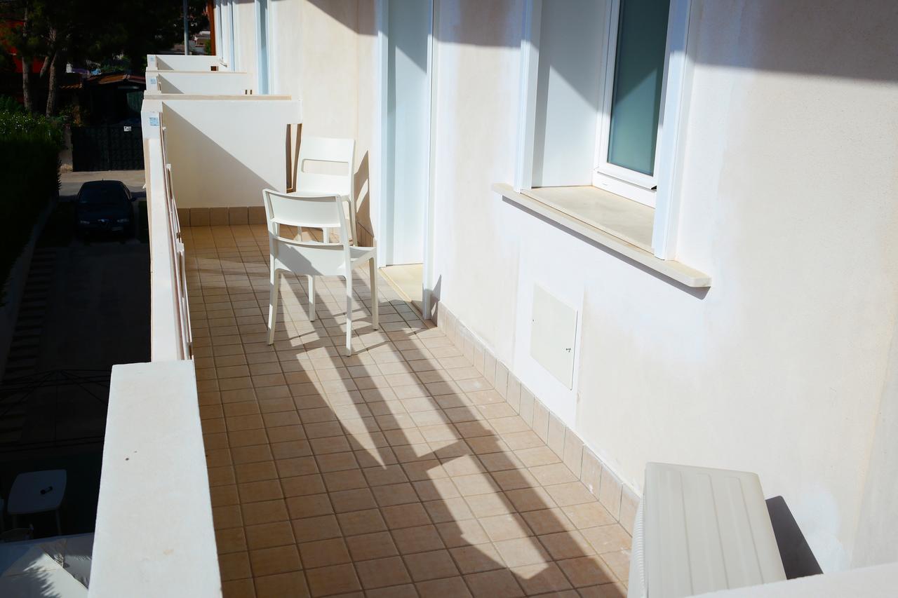 Bed and Breakfast Ermes Avola Exterior foto